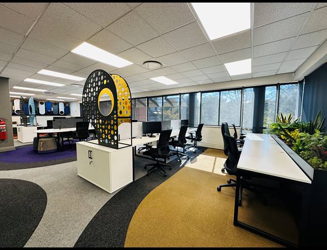 574M² OFFICE TO LET IN WOODMEAD